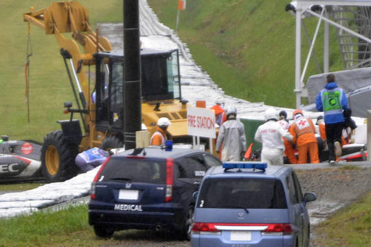 F1 vadovai mėgino nuslėpti J. Bianchi avarijos vaizdo įrašą