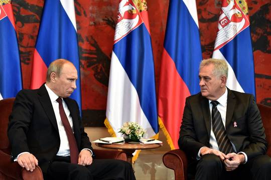 Serbijos prezidentas V. Putinui: „Brangusis broli Vladimirai!“