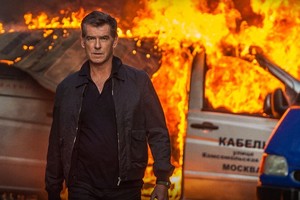 Kieto vyruko etiketės Pierce’as Brosnanas nenusiplaus