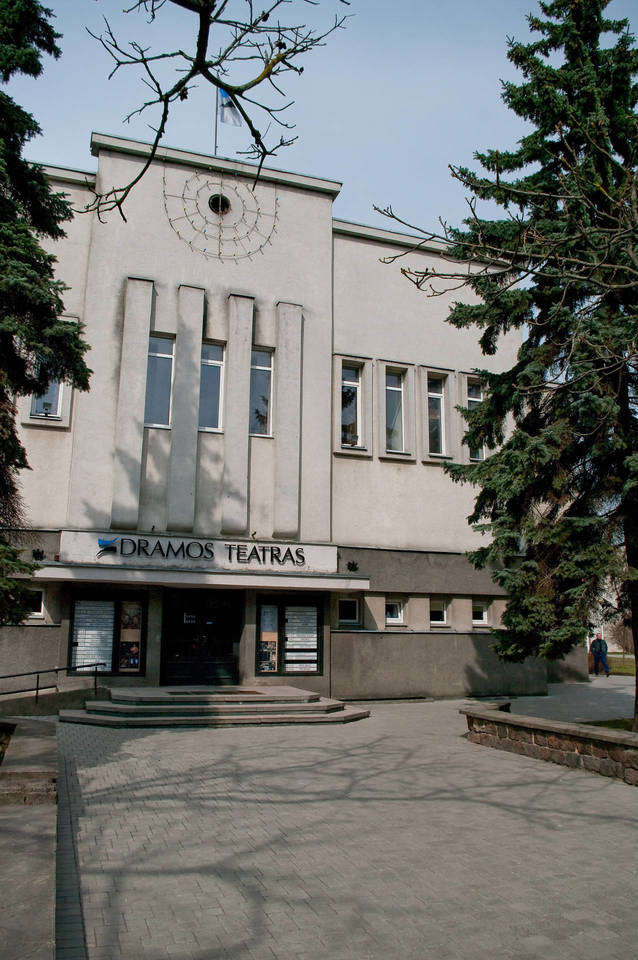 Šiaulių dramos teatro nuotr.<br>ZwieRys/wikimedia.org nuotr.
