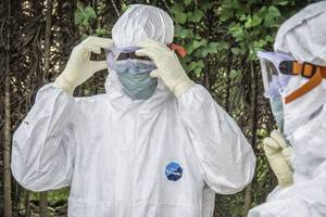 „Johnson & Johnson“ skirs 200 mln. dolerių Ebolos vakcinai