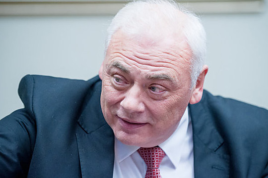 Ministro nuotykiai su patarėja – jokia paslaptis Seimo nariams