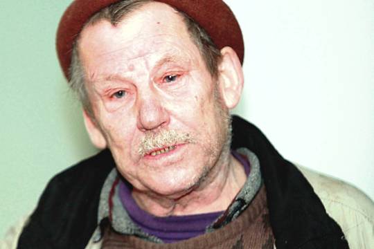 Pagyvenęs pedofilas bandė suvaidinti nepakaltinamą