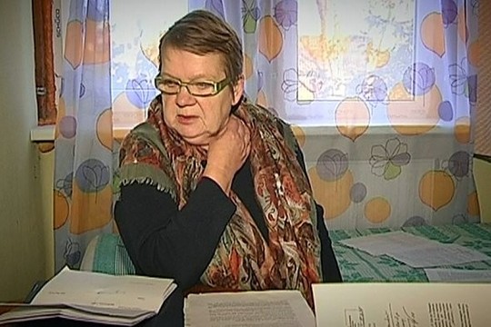 Gastroliuojantys Vilniaus policininkai pensininkei smogė į krūtį