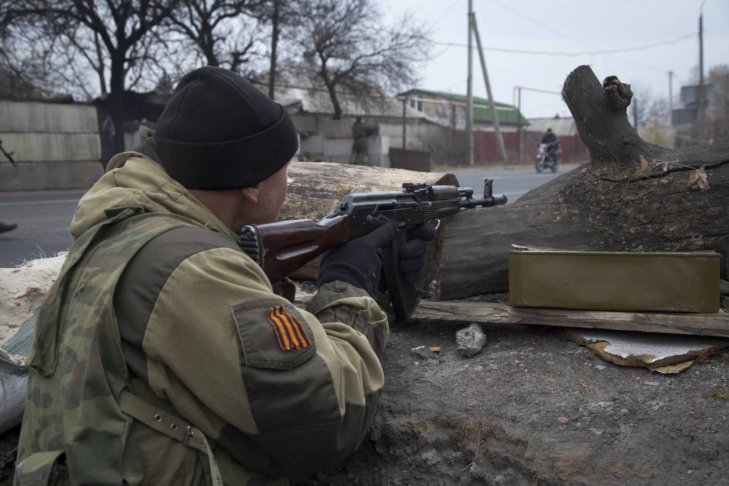 Kai kuriose Ukrainos srityse suaktyvėjo prorusiški separatistai.