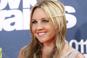 Amanda Bynes sako serganti maniakine depresija