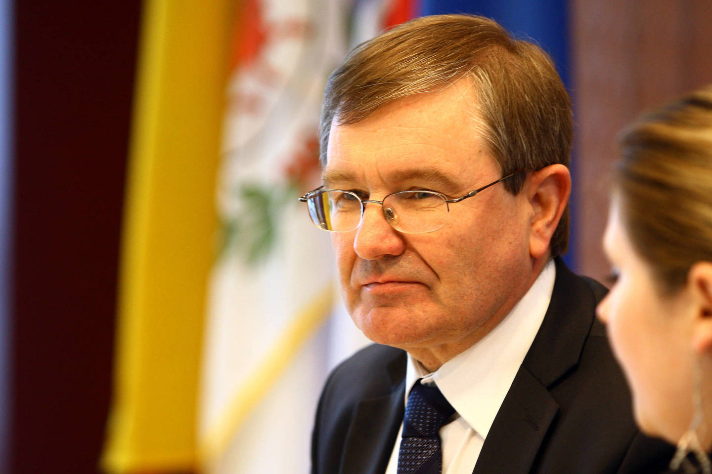 J.Sartauskas.