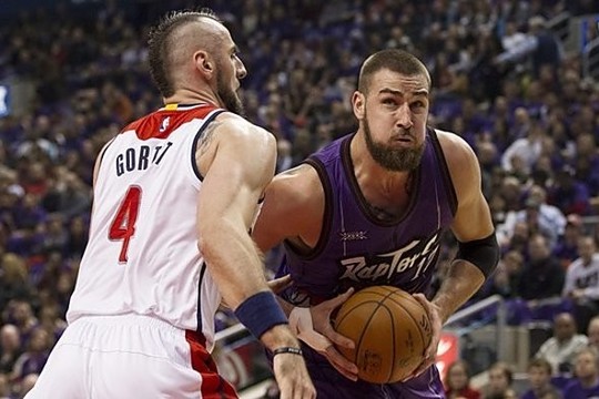 Jonas Valančiūnas grįžo, o „Raptors“ pasiekė naują rekordą