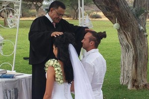 Kultūrizmo čempionas Andrius Pauliukevičius vedė „Mis Namibiją“