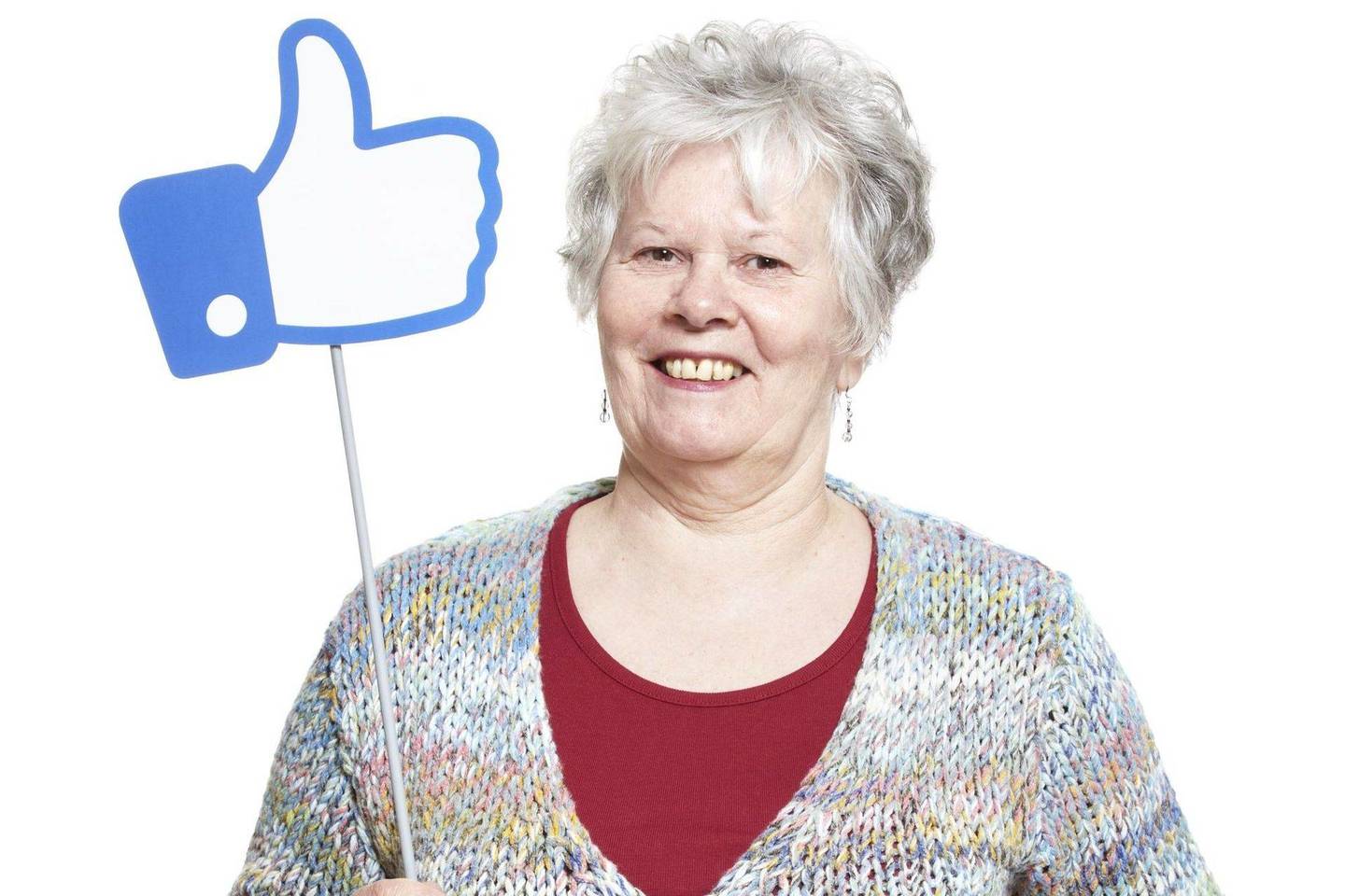 Galėdami nemokamai naršyti „Facebook“, naujus planus užsisakę lietuviai šiame socialiniame tinkle išnaudoja per 40 kartų daugiau mobiliųjų duomenų.