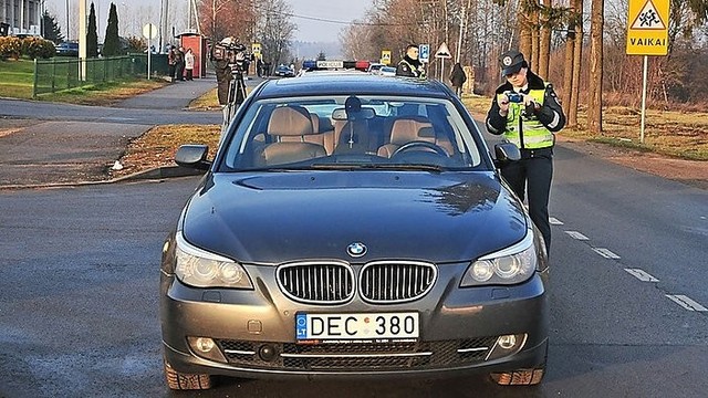Vilniaus rajone vaikas atsitrenkė į BMW automobilį
