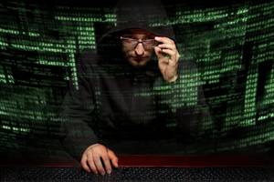 Internete vagiami ne tik pinigai, bet ir tapatybės