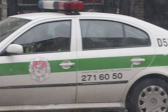 Girta radviliškietė pensininką vyrą talžė batu