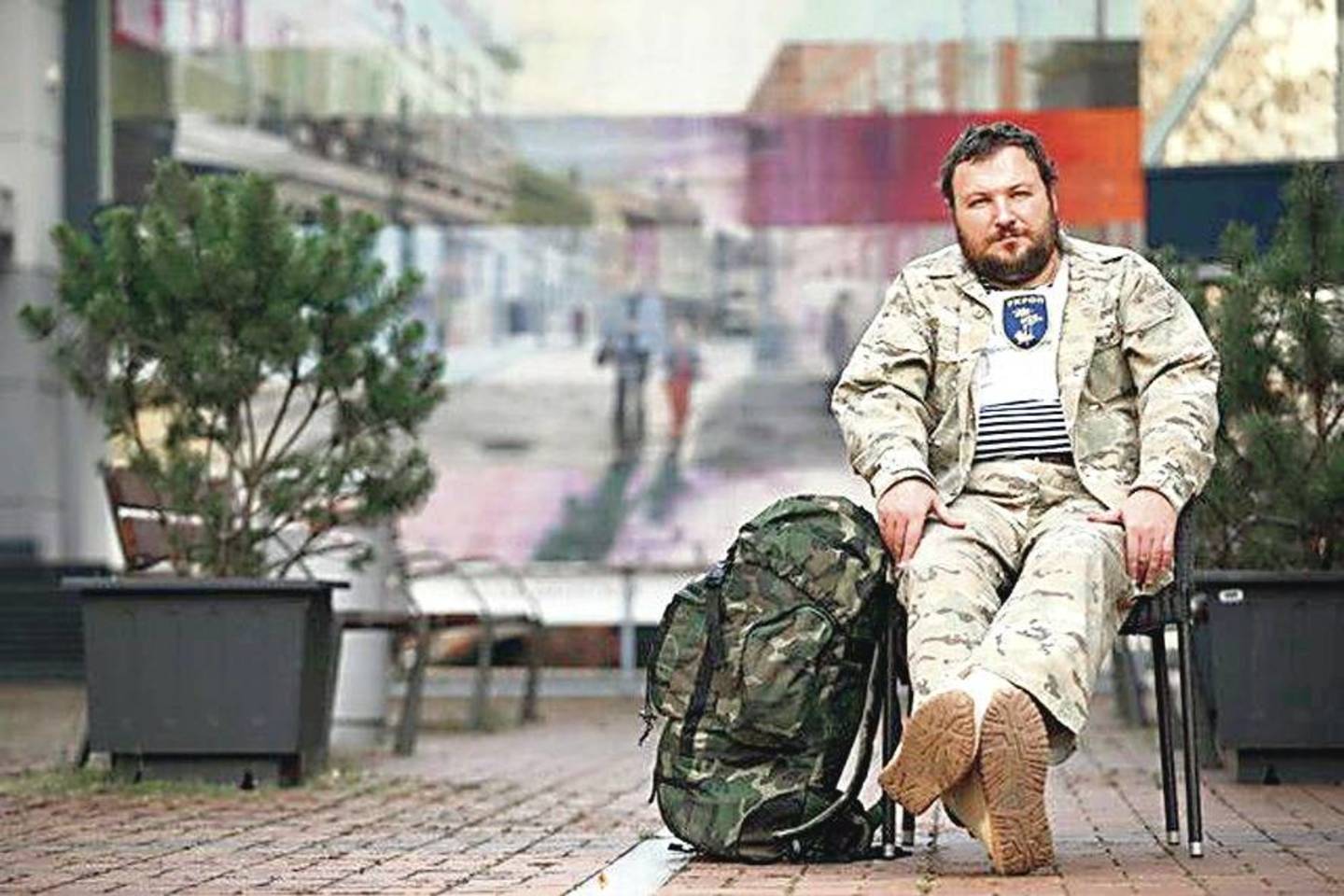 J.Dykyjus (nuotr.) tikina, jog nebūtų kariavęs su žmonėmis, kurie nori turėti savo valstybę, tačiau jis ir Ukrainos nacionalinės gvardijos savanoriai – seni ir jauni ukrainiečiai – esą priversti lieti kraują kovodami su Rusijos kariais.