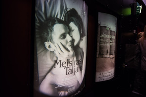 Filmas „Meistras ir Tatjana“: skrydis virš tragedijos kiemo