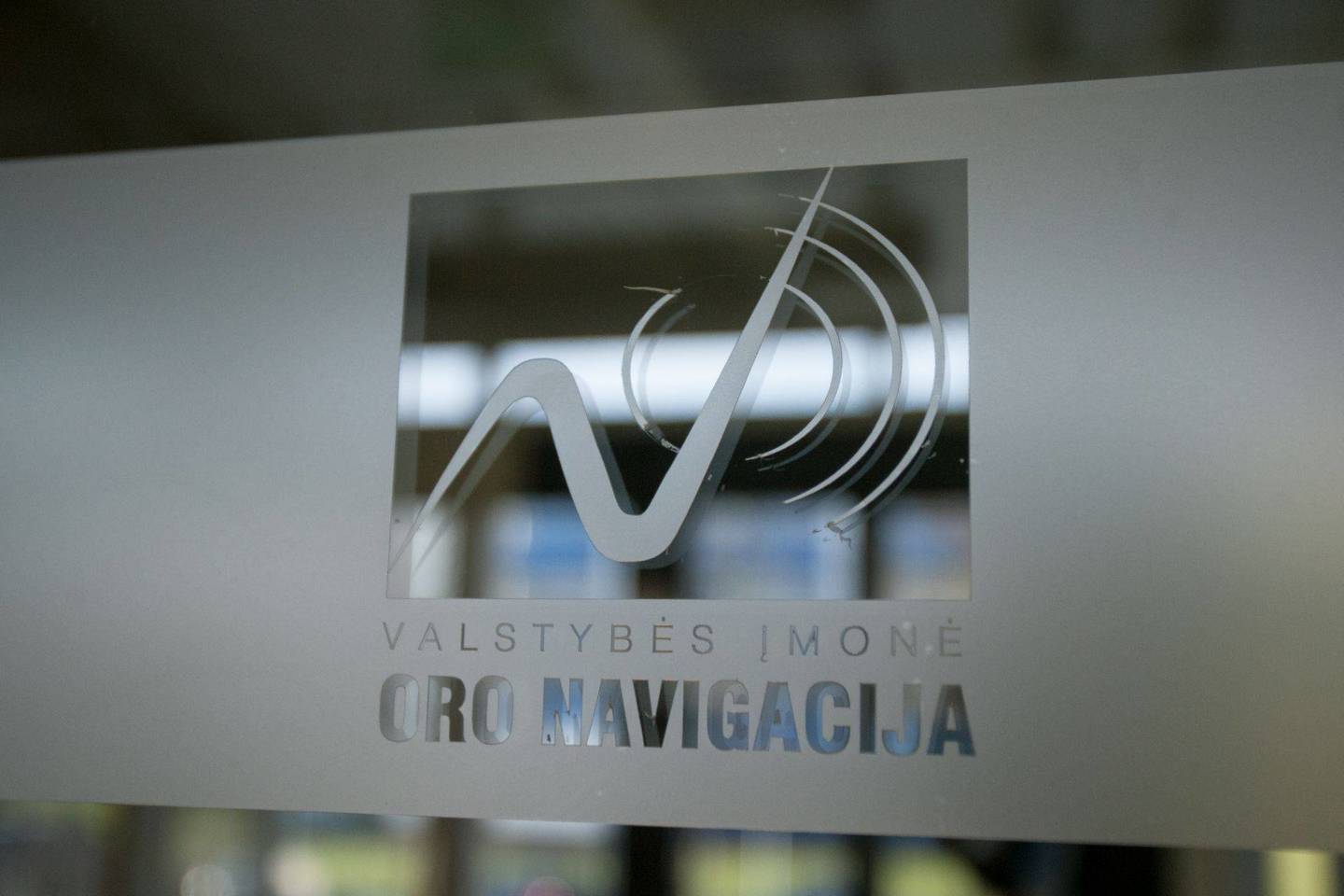 Sulaikytas įtariamasis dirbo įmonėje „Oro navigacija“.