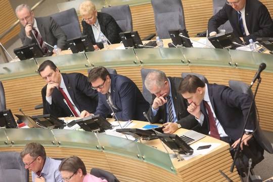 Dėl žiniasklaidos etikos komisijos sudarymo - netikėtai manverai