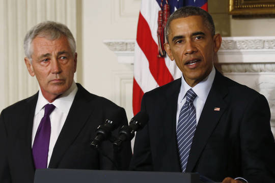 Pentagono bosas pasitraukia iš posto svarbiu istorijos momentu