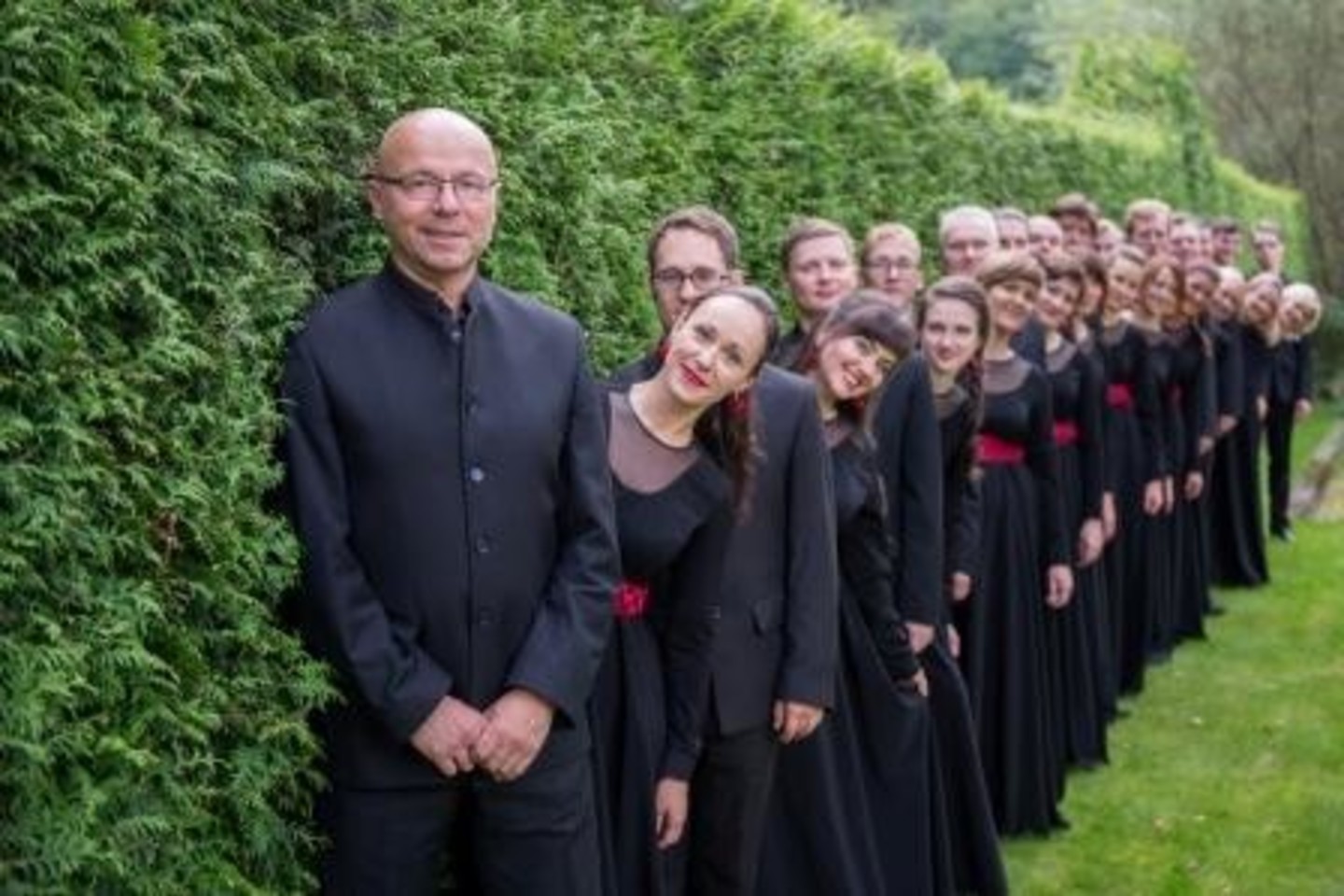 Choras „Jauna Muzika“ kviečia į 25-mečio koncertus.