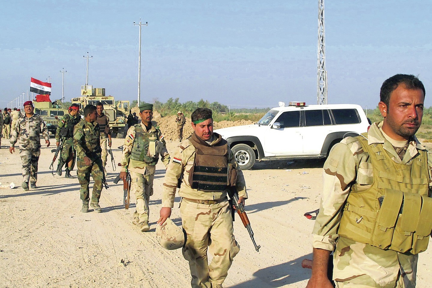 Korumpuotoje Irako armijoje tarnauja tūkstančiai karių vaiduoklių.