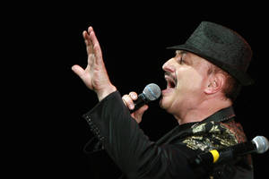 Simonas Donskovas: „Nekaltybę praradau su savo žmona“