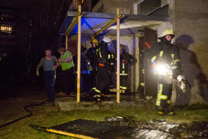 Tragediją jau patyrusiame name - vėl gaisras, evakuoti žmonės