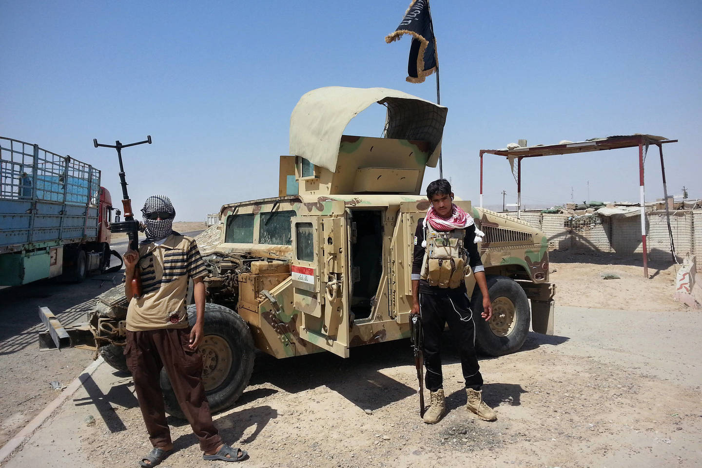 „al Qaeda“ stengiasi parodyti, kad vis dar yra pavojinga ir stengiasi įkvėpti kitas islamistų grupuotes/