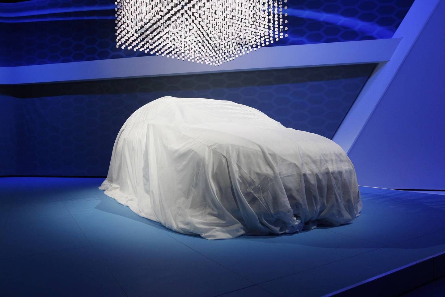 „Volkswagen“ galvoja apie jėgų išbandymą prestižiškiausiose lenktynėse.