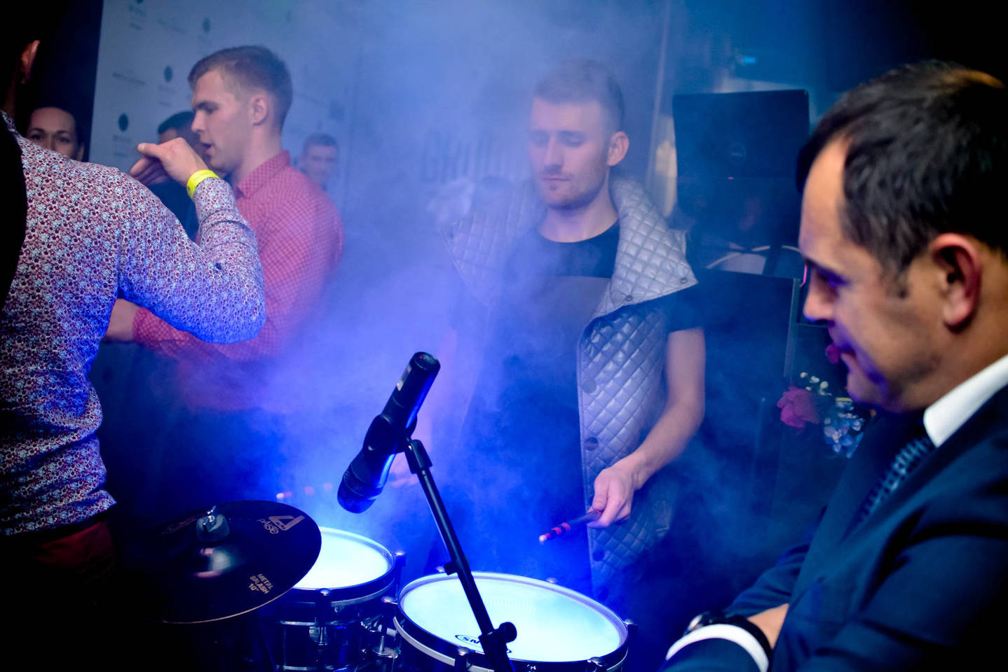 Kauniečius linksmino mušamųjų instrumentų guru.