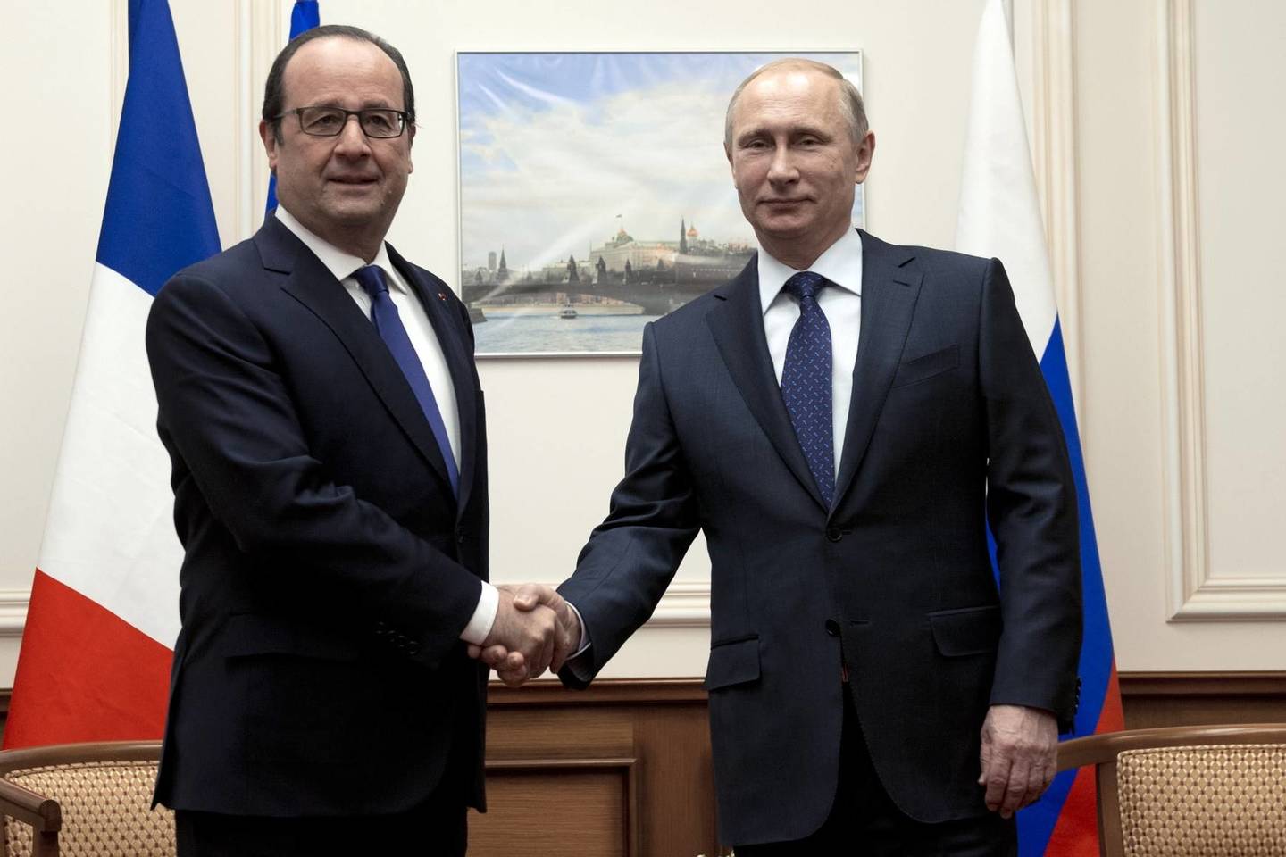 Susitikime ketinama aptarti krizės Ukrainoje klausimus.