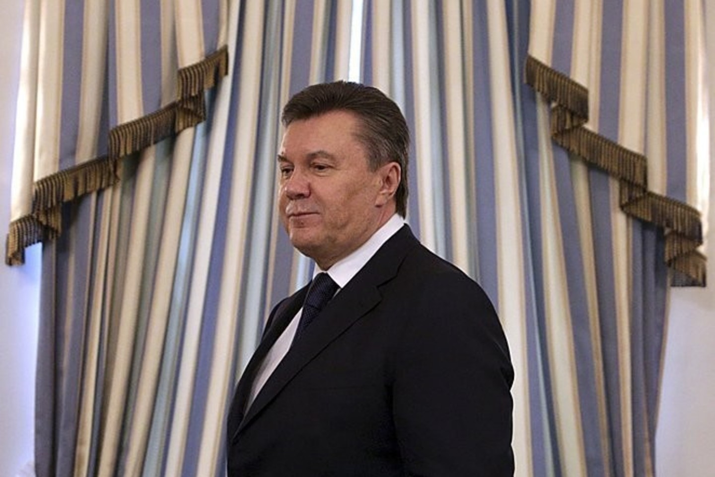 V. Janukovyčius nuo valdžios buvo nušalintas 2014 metų vasarį.