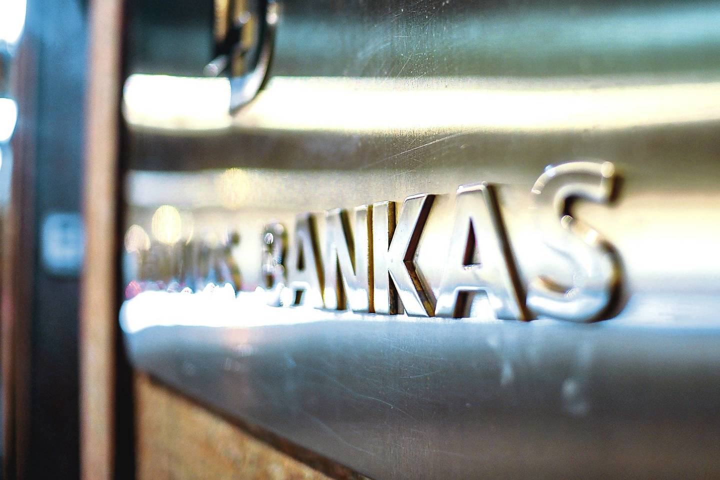 Iš viso centrinis bankas į valstybės biudžetą jau yra pervedęs 1,64 milijardo litų.