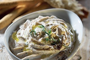 Ir kasdienai, ir šventėms: tuno užtepėlė – per kelias minutes