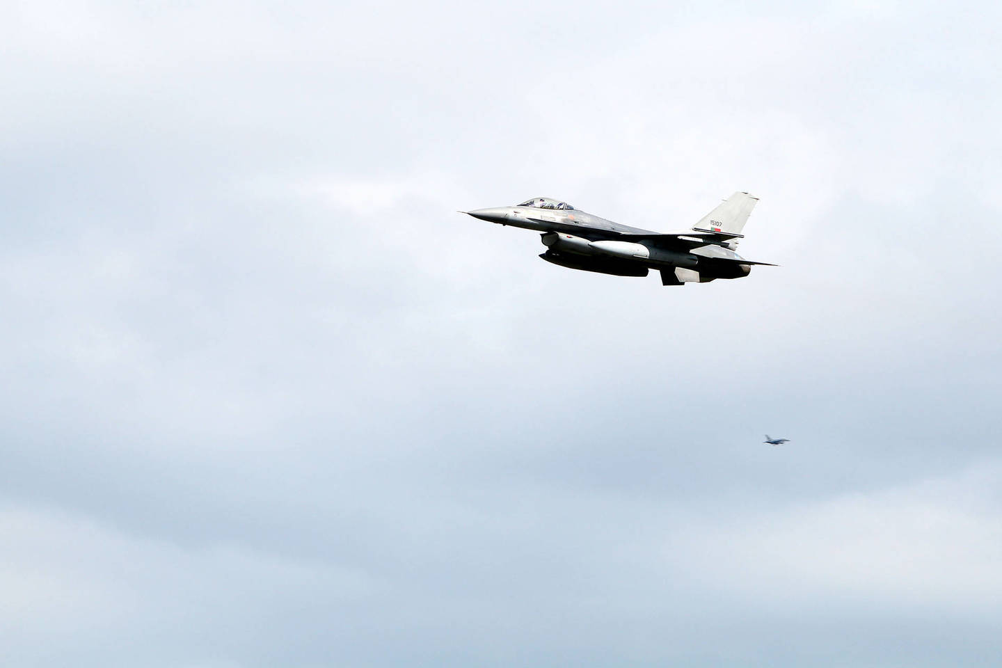 Lenkija taip pat gaus kontrolės ir bandymų įrangą, naują programinę įrangą lėktuvams F-16.