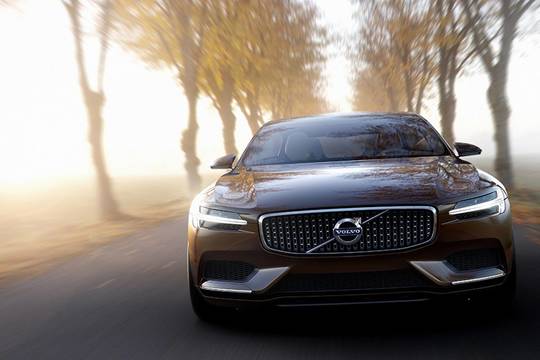 „Volvo” išbandė naują trijų cilindrų variklį