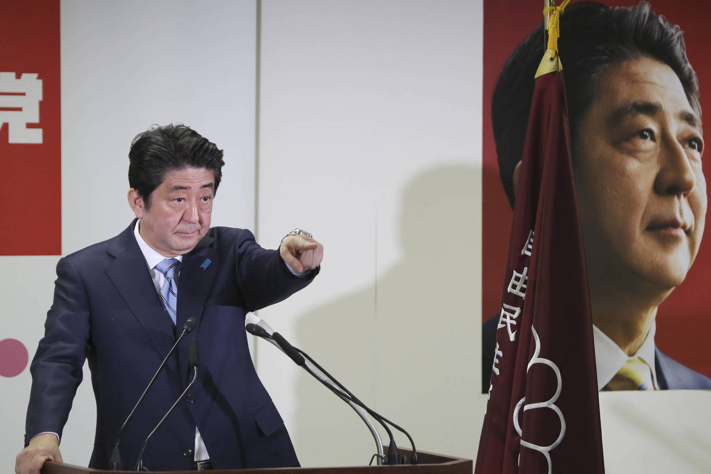 Sh.Abe mandato trapumą pabrėžia faktas, kad LDP 75 proc. vietų laimėjo vienmandatėse apygardose.