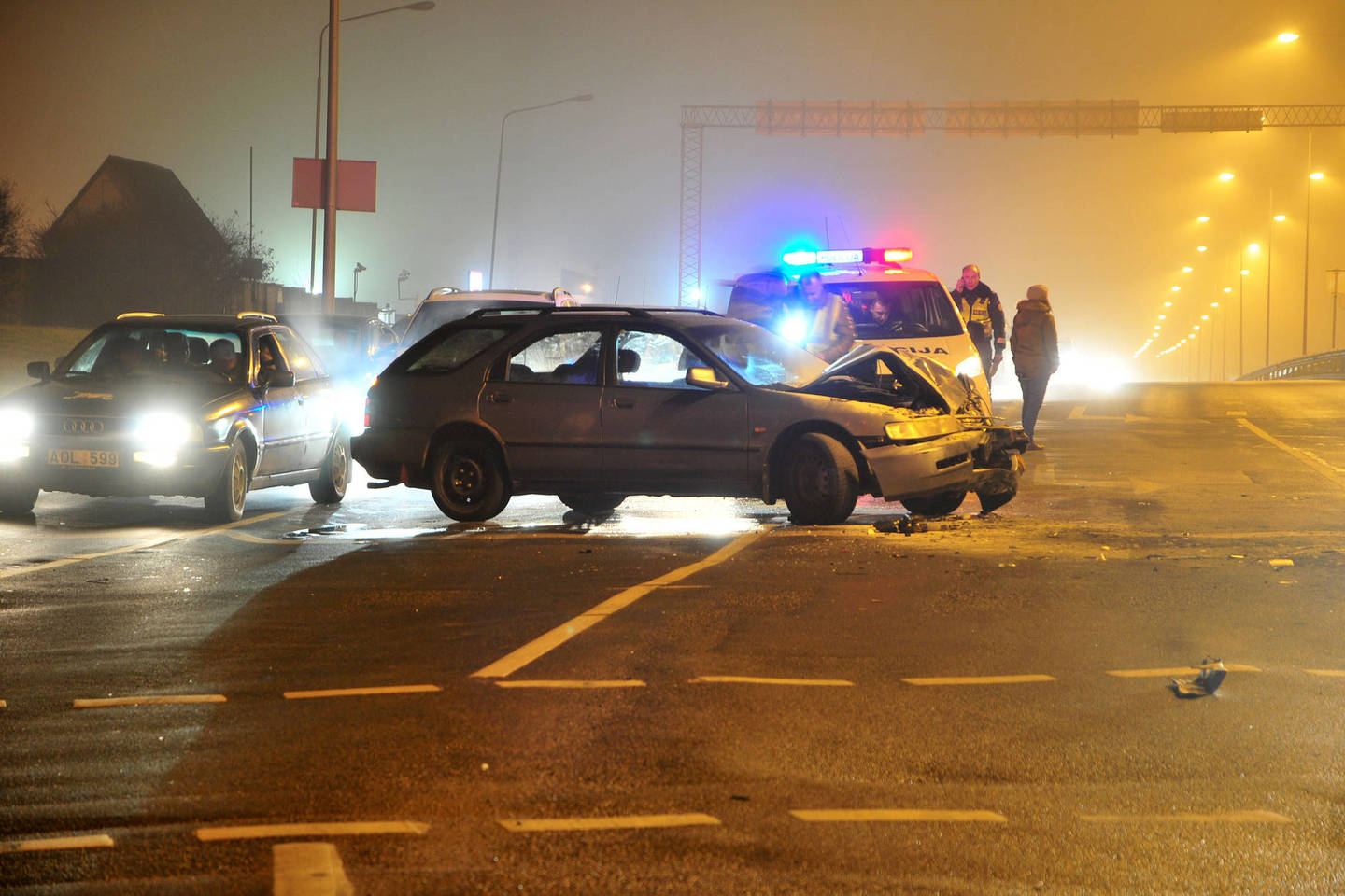 Per savaitę šalies keliuose žuvo 6 žmonės, dar 96 buvo sužaloti.