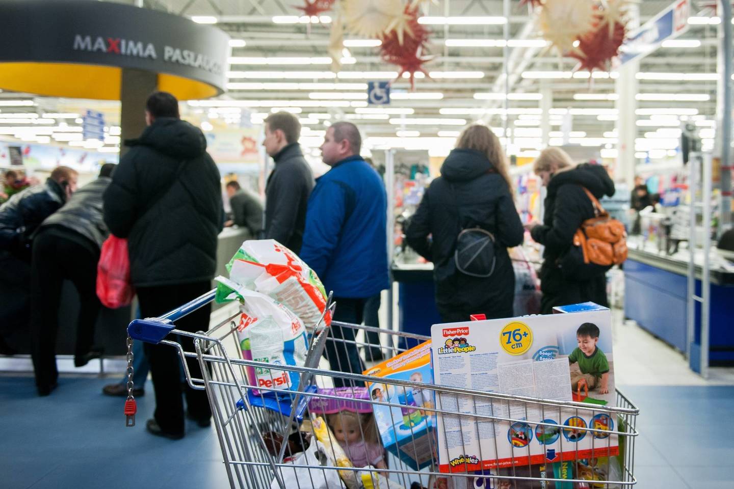Ekonomikoje Kalėdinis laikotarpis, dovanų pirkimas yra laikomas pačiu neefektyviausiu pinigų naudojimo periodu.