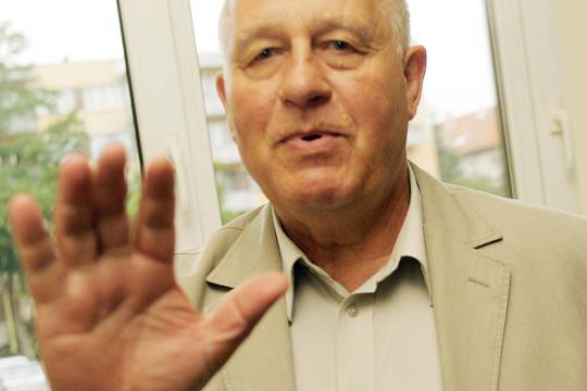 Buvęs uostamiesčio valdininkas siunčiamas į pataisos namus