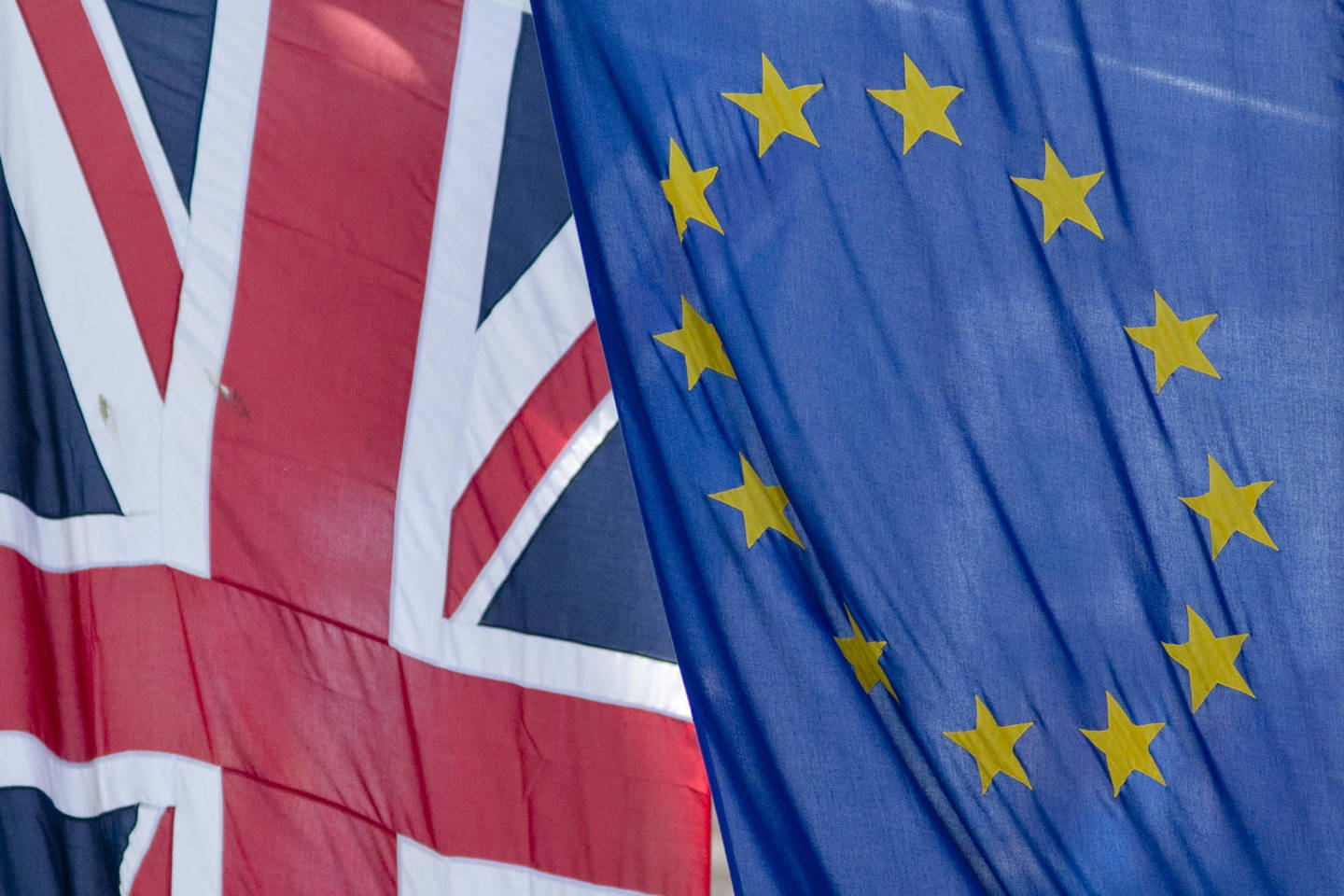 Anot duomenų. 42 proc. britų yra už išstojimą iš Bendrijos.