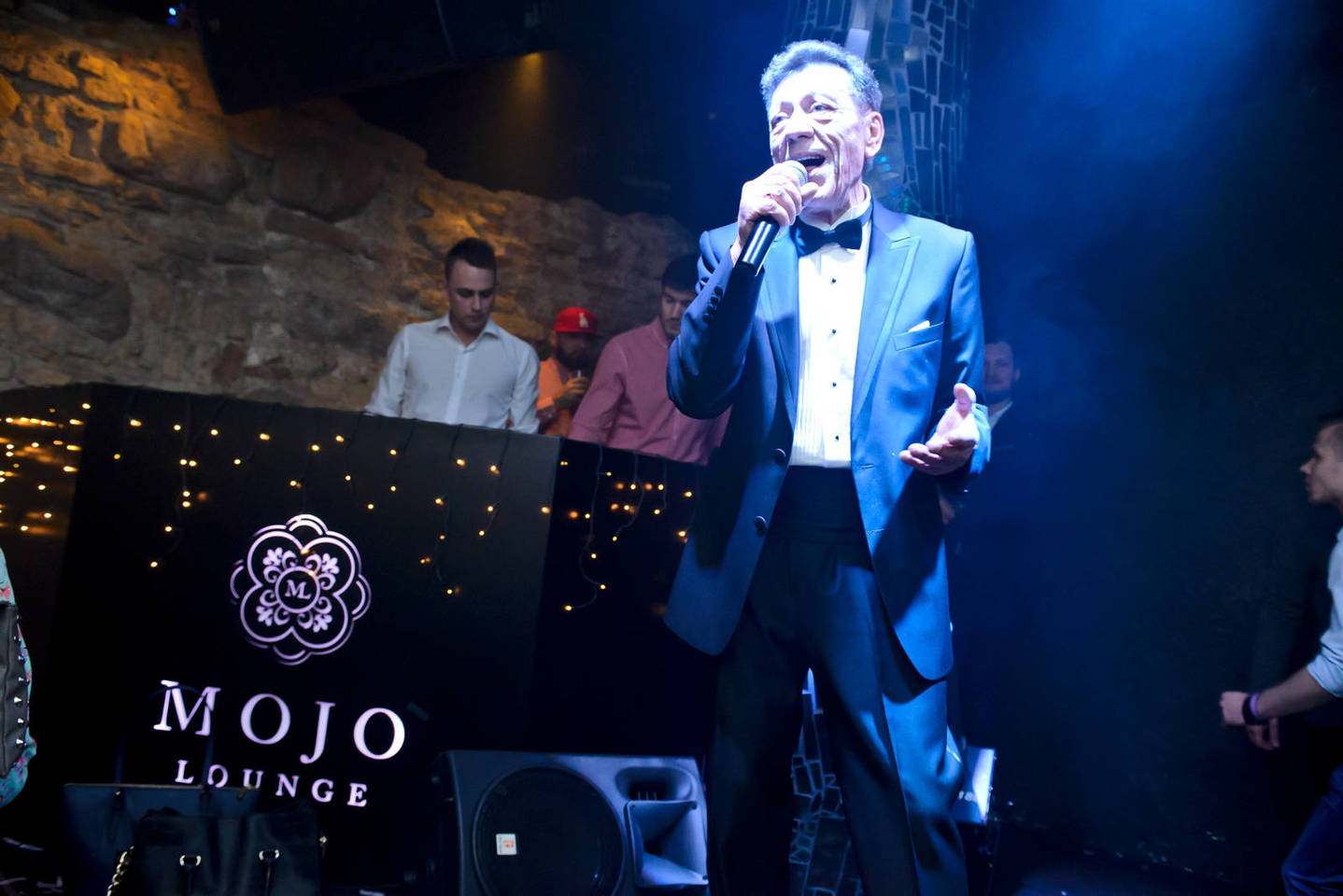 Akimirkos iš Vilniaus klubo "Mojo Lounge", kur koncertavo legenda Stasys Povilaitis.