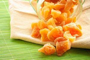 Sveikuolių skanėstas – morkų ir imbierų saldainiai