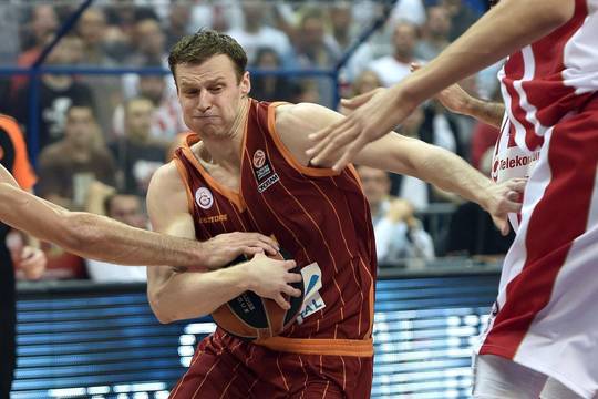 S. Babrausko klubas Turkijoje pranoko M. Pociaus komandą