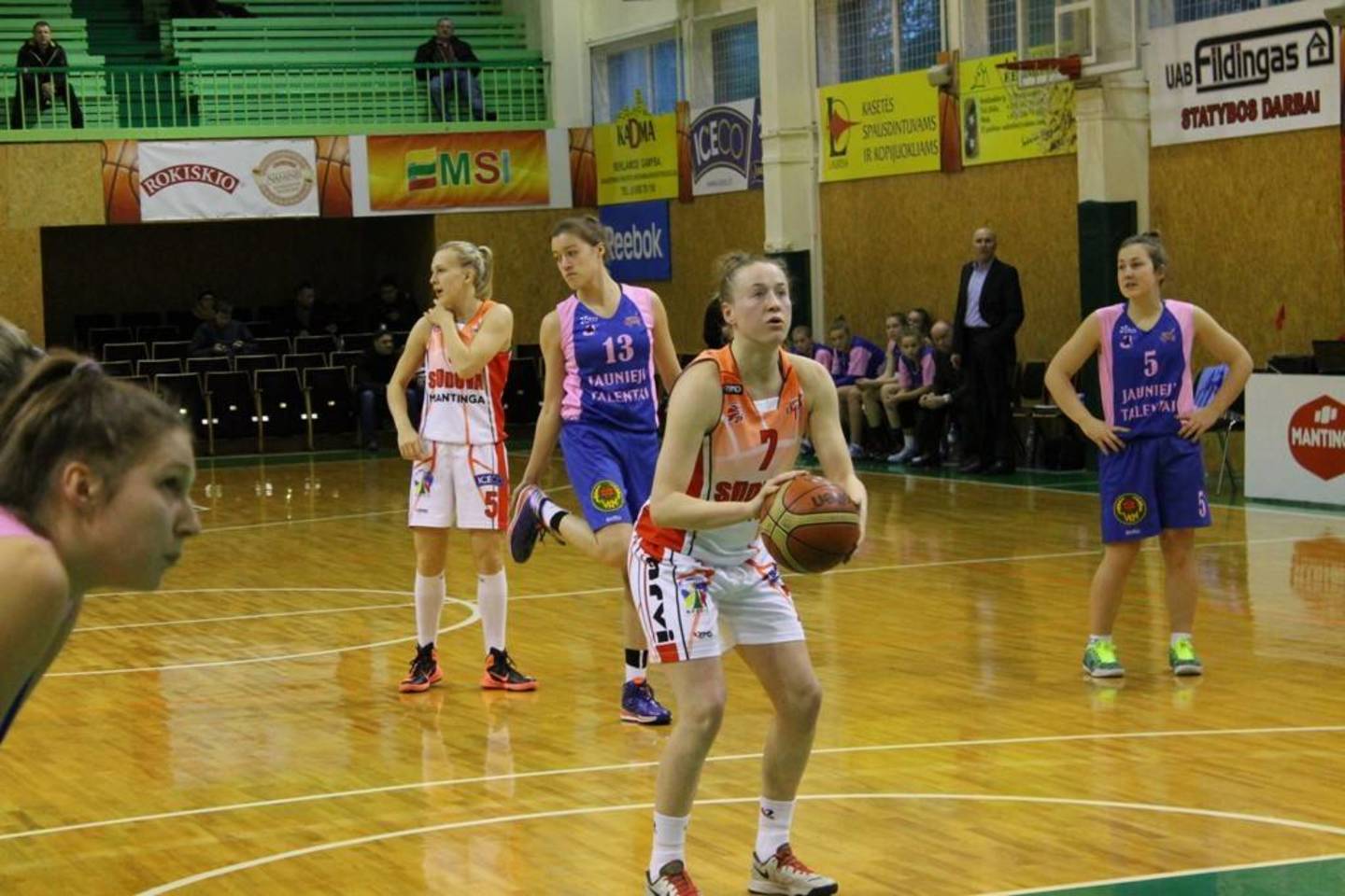 S.Okockytė pelnė 17 taškų, atkovojo 10 kamuolių ir atliko 10 rezultatyvių perdavimų.