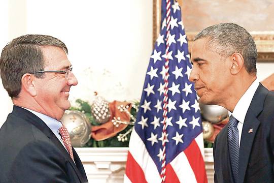 JAV gynybos sekretoriaus poste stileivą pakeitė mokslo gerbėjas