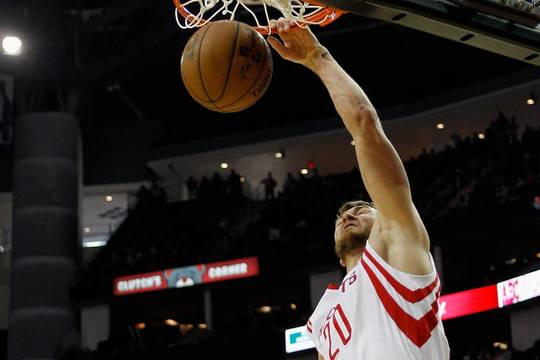 Donato Motiejūno dėjimas – gražiausių NBA epizodų dešimtuke