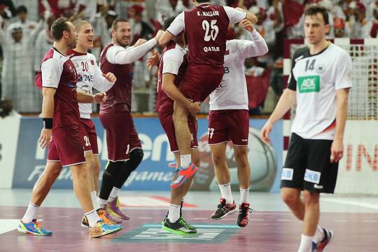 Kataro rankininkai tęsia istorinį žygį pasaulio čempionate