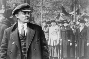 Išslaptintos V. Lenino citatos: „Karti, šaudyti, vežti karstus“