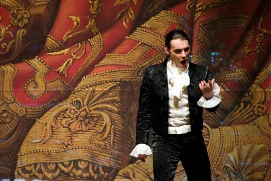 Vienas populiariausių pasaulyje dainininkų – „Figaro vedybose“