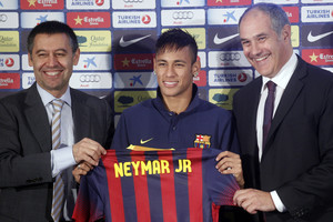 „Barcelona“ klubą persekioja dėl Katalonijos nepriklausomybės?